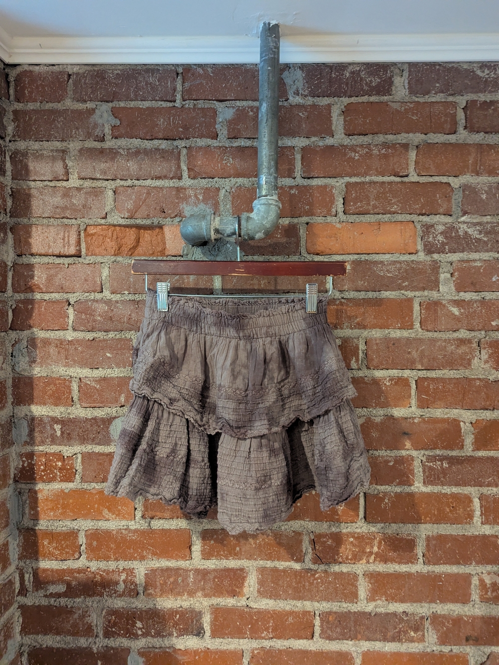 aerie Taupe Tiered Ruffle Mini Skirt
